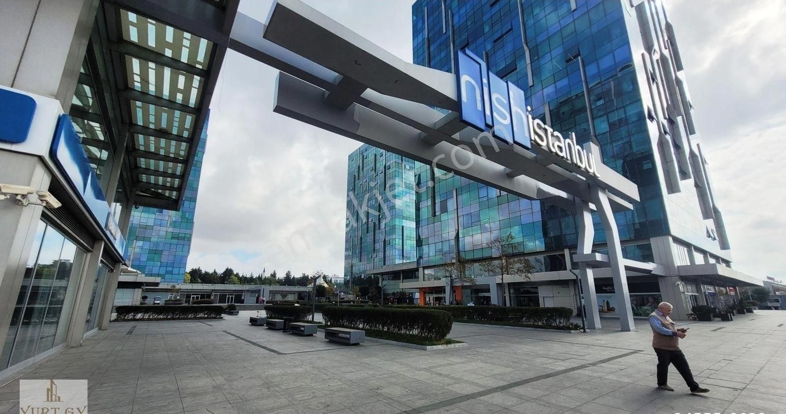 Nish İstanbul 8. Kat 112 M2 2+1 Kiralık Özel Yapım Ofis