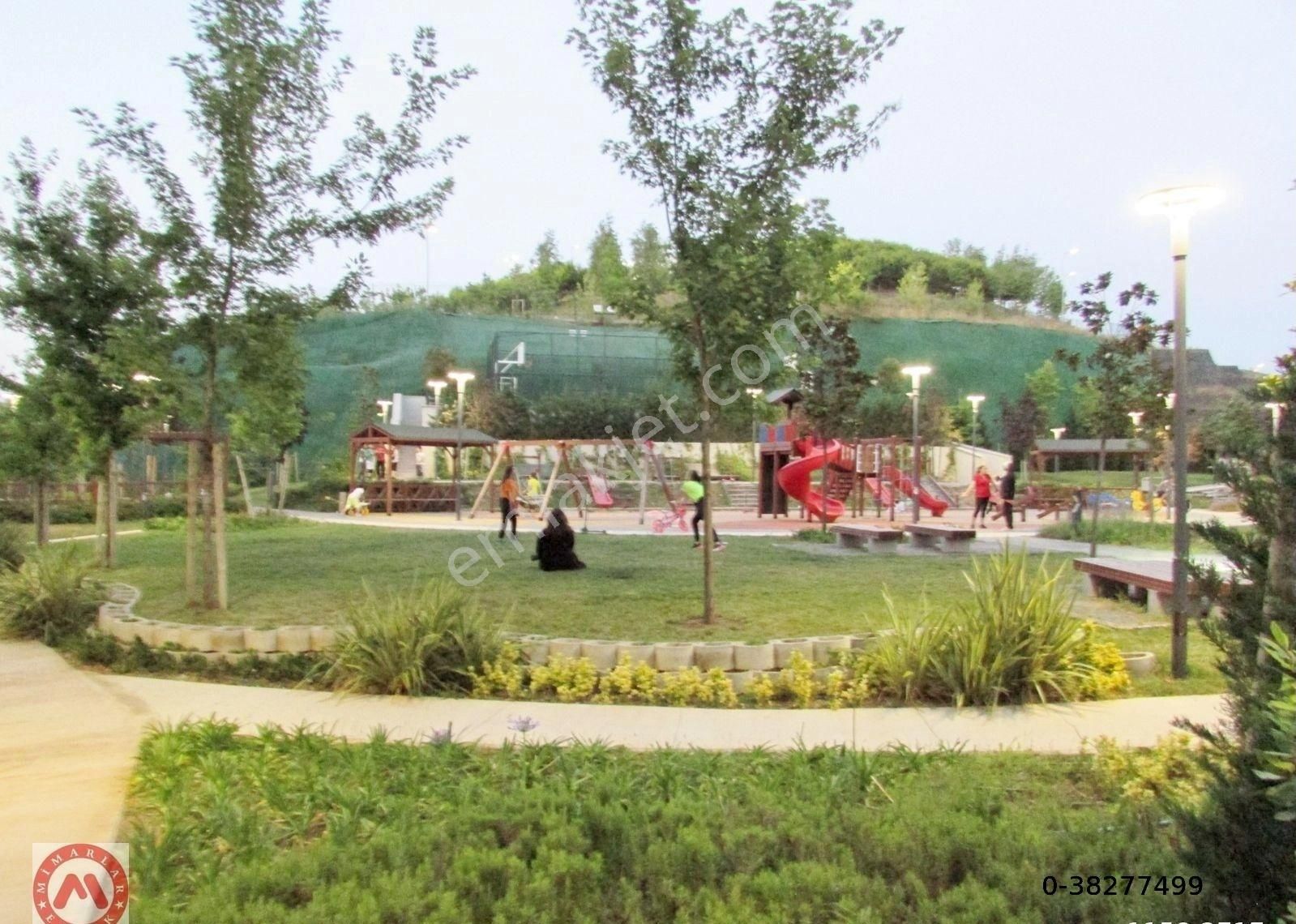 Maltepe Evla Park Seyir Evlerinde Ebeveyn Banyolu Manzaralı 2+1