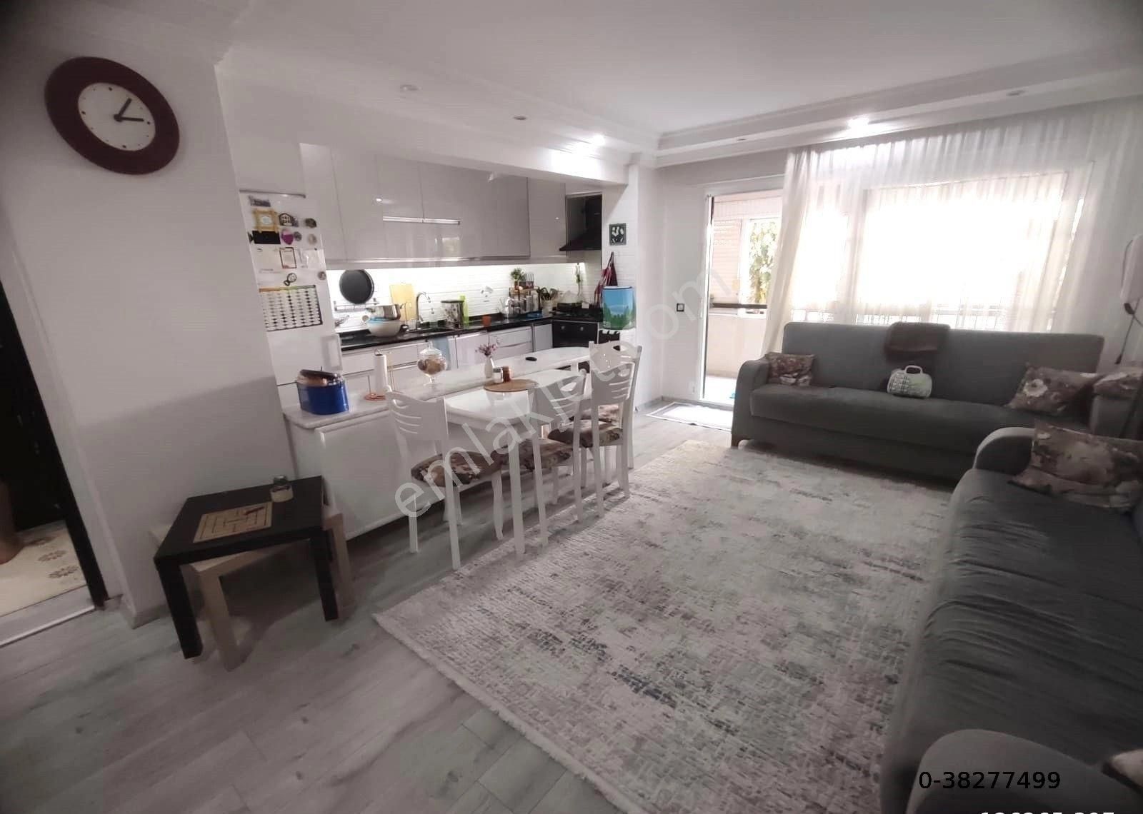 Bahçelievler Yakınında 3+1 Çift Cepheli Doğalgazlı Satılık Daire