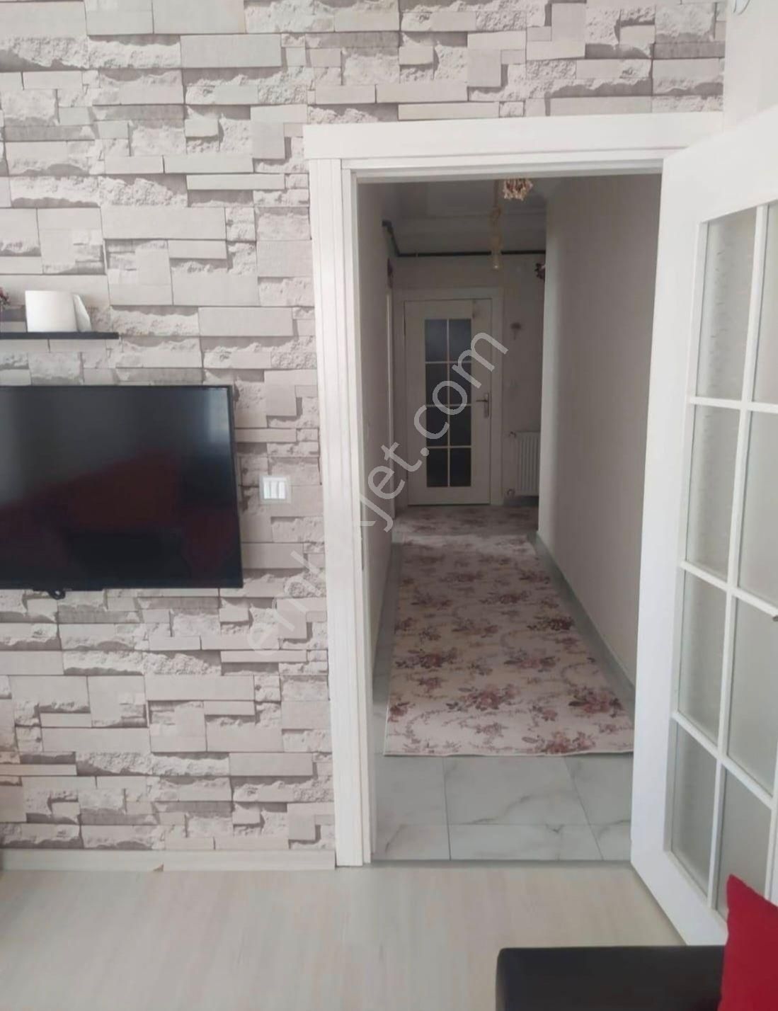 İlhanlı Mahallesi Sahibinden Kiralık 1+1 Dairemiz Sürekli Kiralıktır