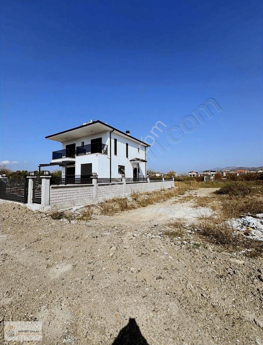 Airport Emlaktan Fırsat Villa Yapmaya Uygun Geniş Arsa 471m2