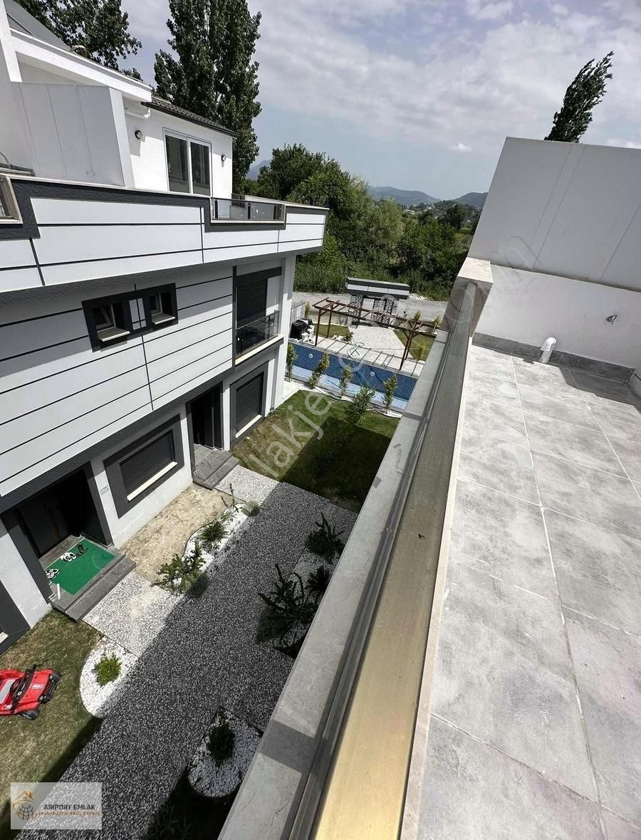 Muğla - Dalaman - Karaçalı Mah.'de 4+1 Havuzlu Villa