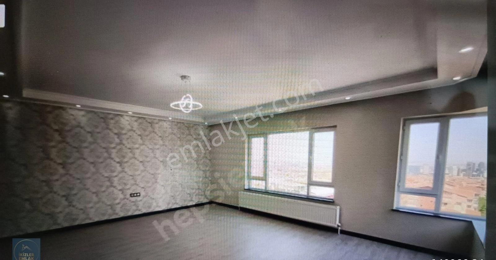 Dikmen Osman Temiz'de Ankara Manzaralı Süper Lüks Yapılı 3+1 Bağımsız Salon 2.kat Daire