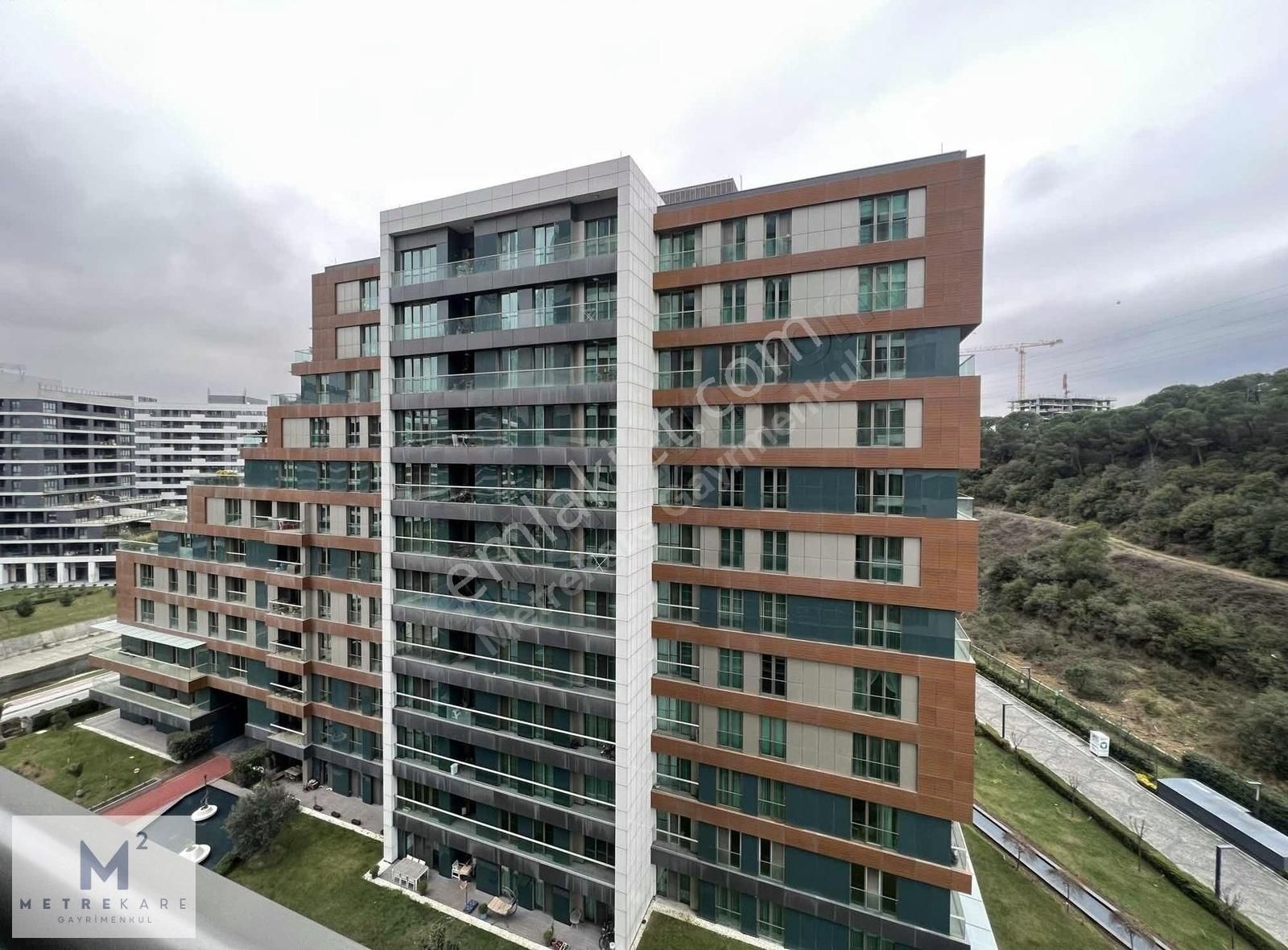 Vadistanbul Teras 1+1 Eşyalı Kiralık Daire Güncel Ada Mutfak