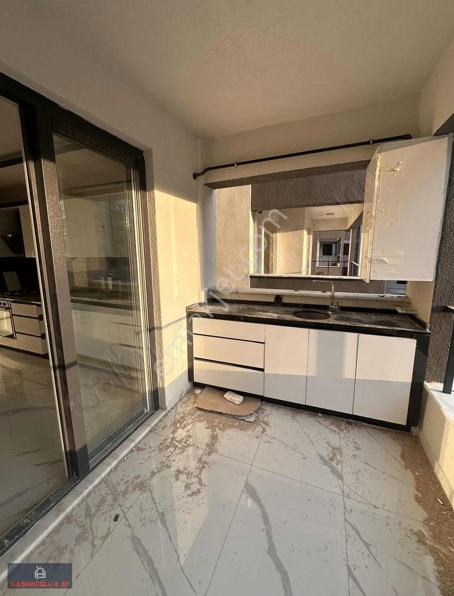 Menzil Caddsinde Adiliye Ve Şehir Hastnesi Yakını Lüks 3+1 - Görsel 8