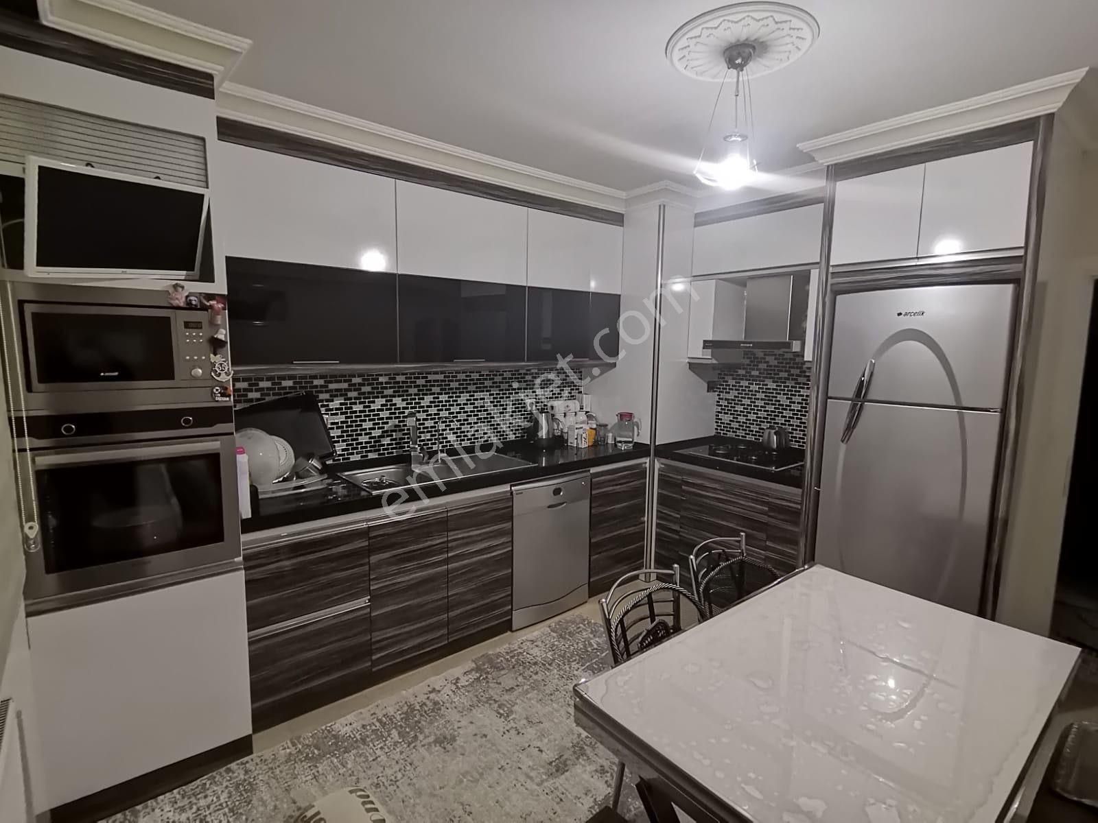 Çorum Cengiz Yapı-m. Akif Ersoy 1. Cadde Civarı Satılık 3+1 Daire