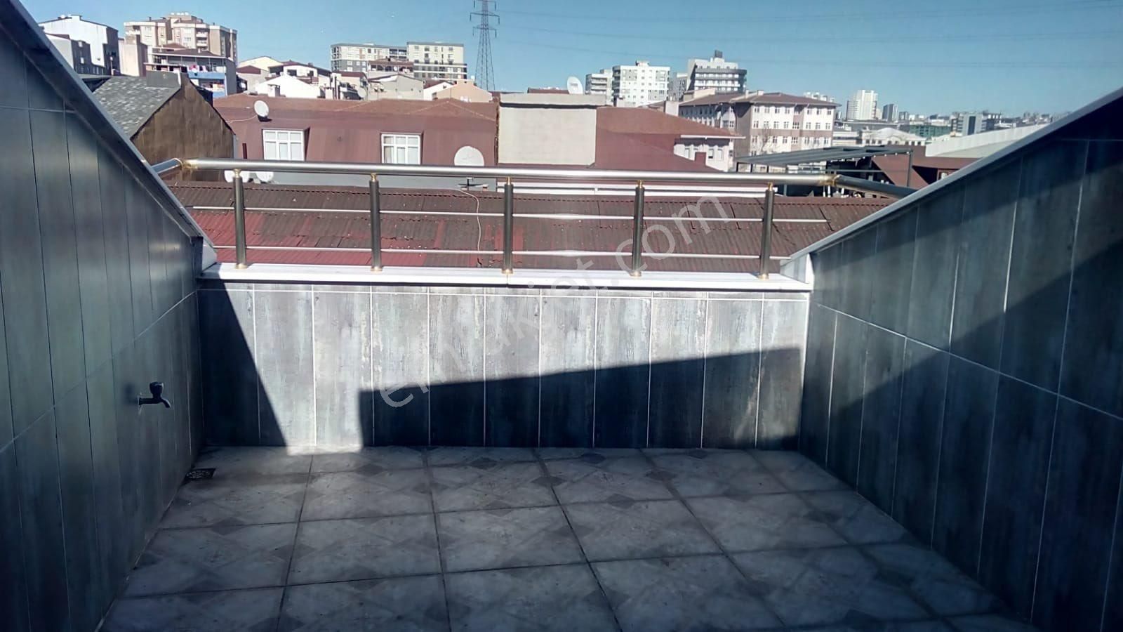 Halkalı Da 170 M2 Boş Sıfır Satılık Dubleks Daire