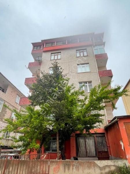 Gümüşpınar Mah Atatürk Caddesine Yürüme 2+1 Açık Balkonlu