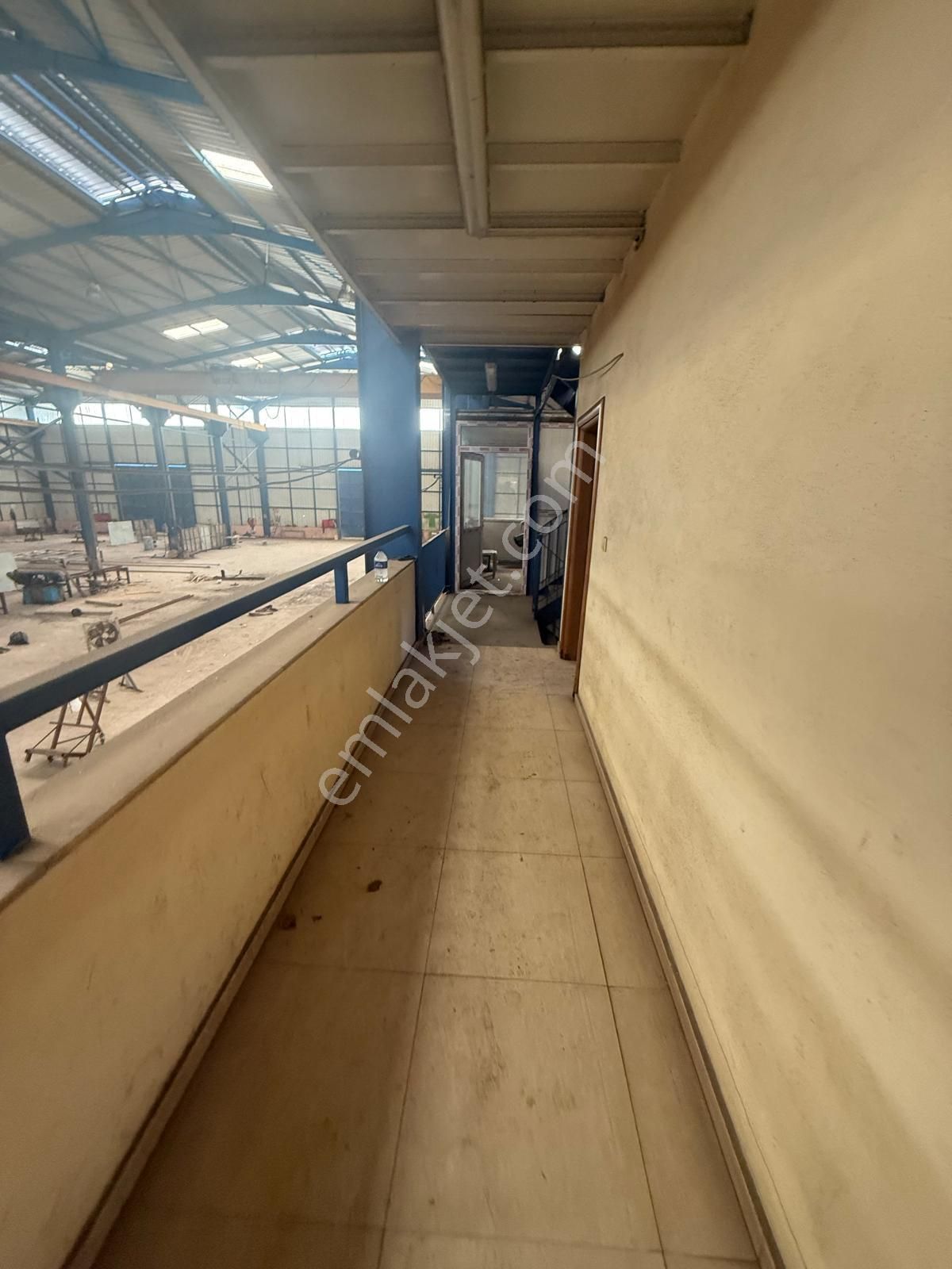 Zorlu Gayrimenkul'den Organize Sanayi'de 2500m2 Tavan Vinçli - Görsel 19