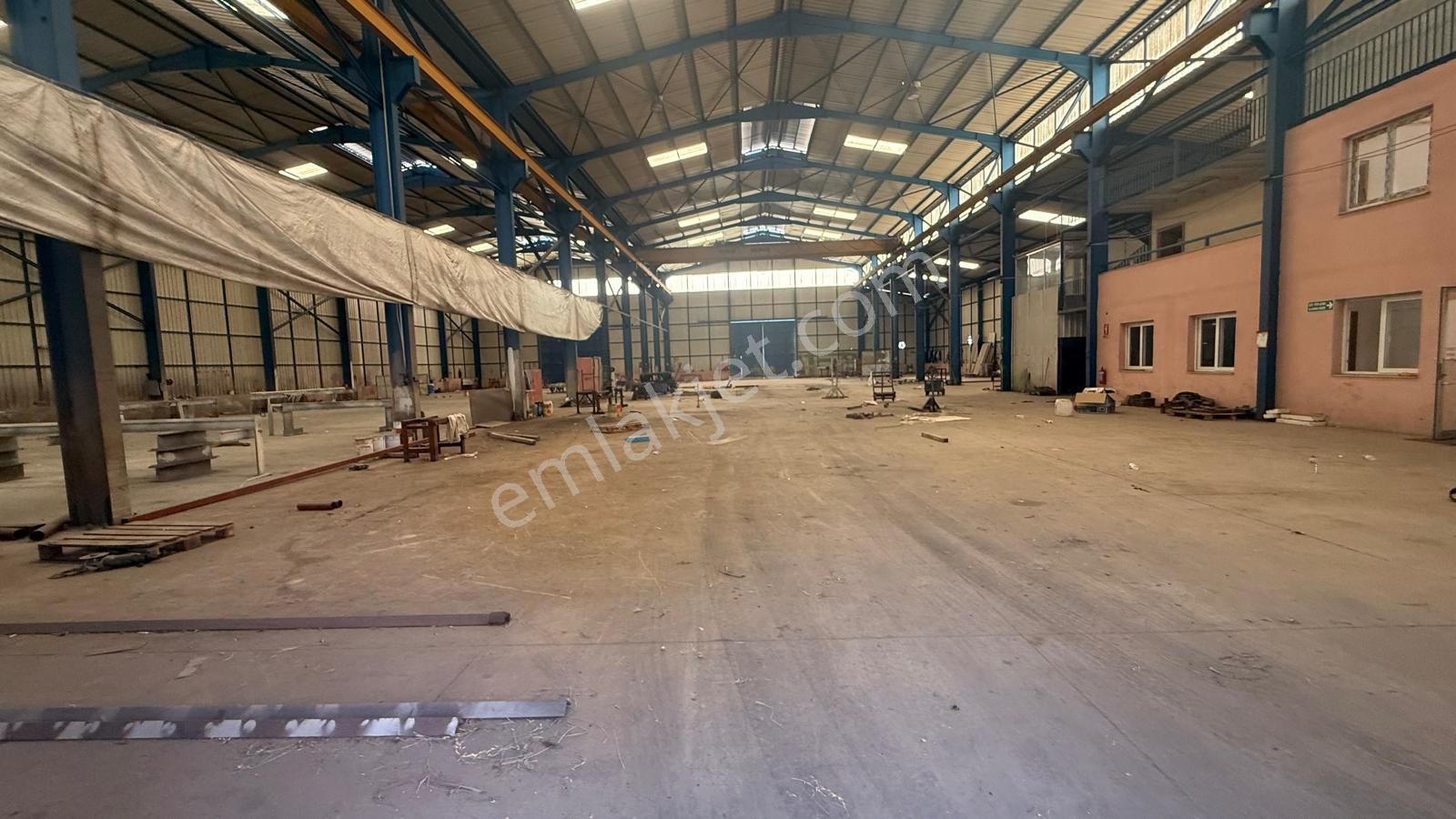 Zorlu Gayrimenkul'den Organize Sanayi'de 2500m2 Tavan Vinçli - Görsel 17