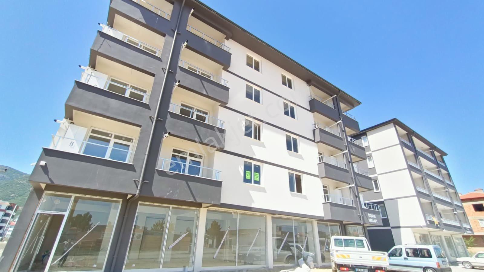 Abit Gm Hastane Cvr. Satılık Sıfır 1+1 Cadde Cepheli Daire