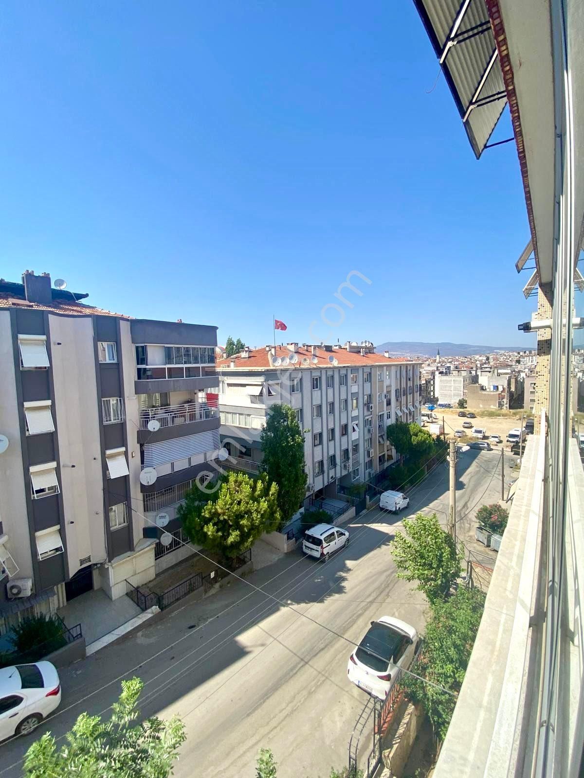 Delta Koleji Yakını Arakat Doğalgazlı