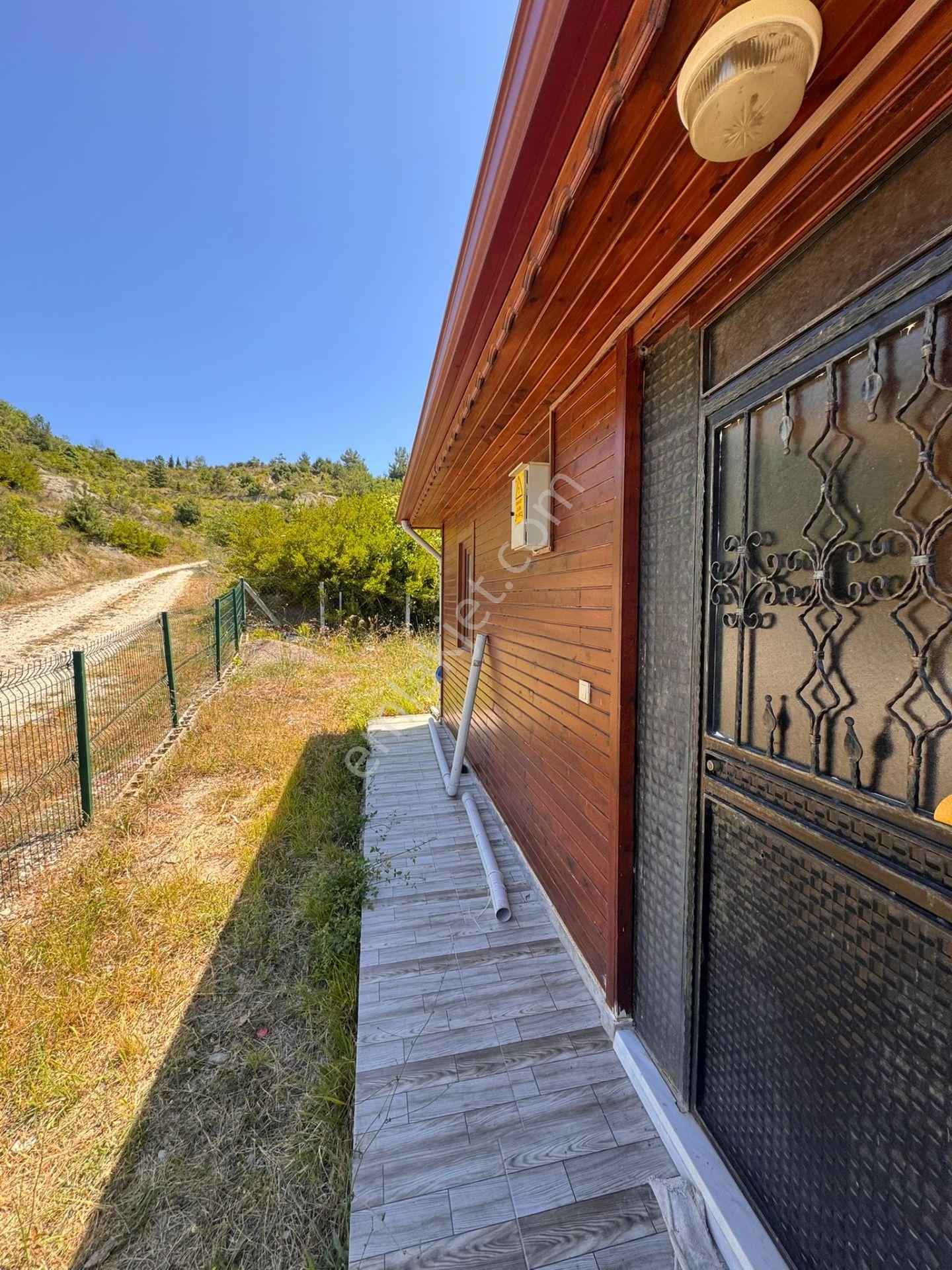 Cide Demirtaş Emlak Güvencesi İle Satılık 2+1 Tiny House - Görsel 9
