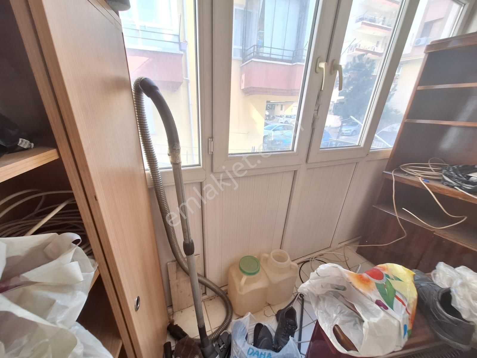 İncirlide Cadde Paraleli 3+1 Yüksek Giriş Ön Cephe Kelepir Fiyat