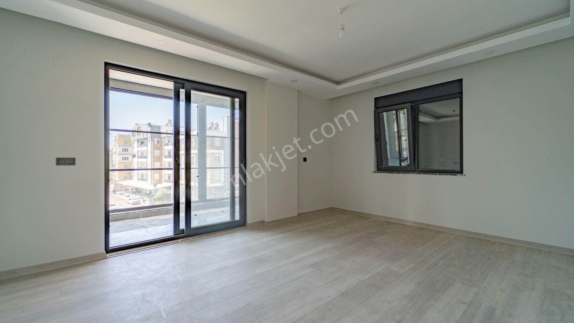 Satılık 2+1 Daire Döşemealtı Yeniköy - Akıllı Ev Sistemli, Sıfır Daire Fırsatı!