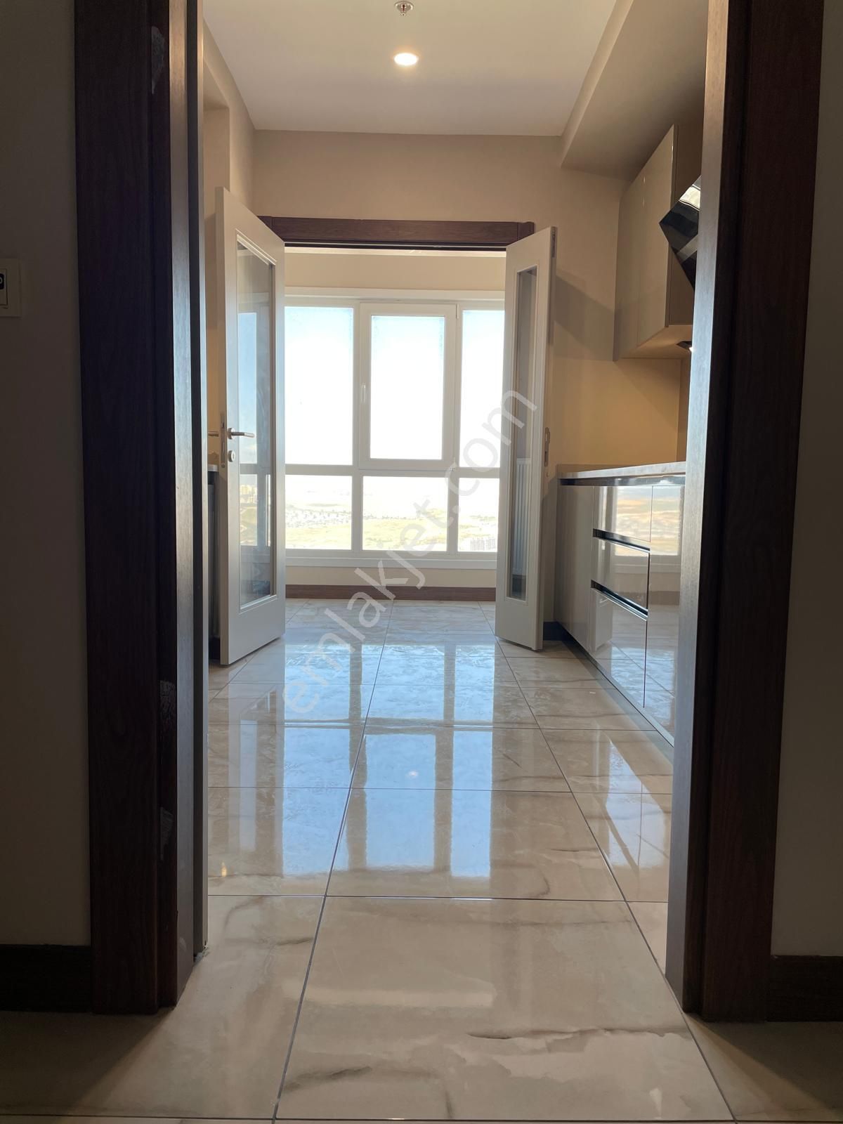 Emlak Konut Tual 5. Parsel Sitesi 2+1- Boş Lüks Daire-ara Kat-6.050.000 Tl
