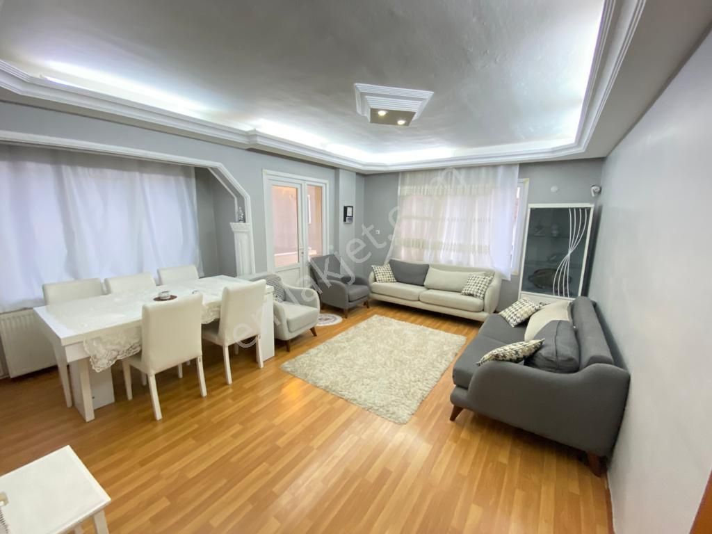 Sakarya Serdivan Mavi Durakta 3+1 Satılık Eşyalı Daire