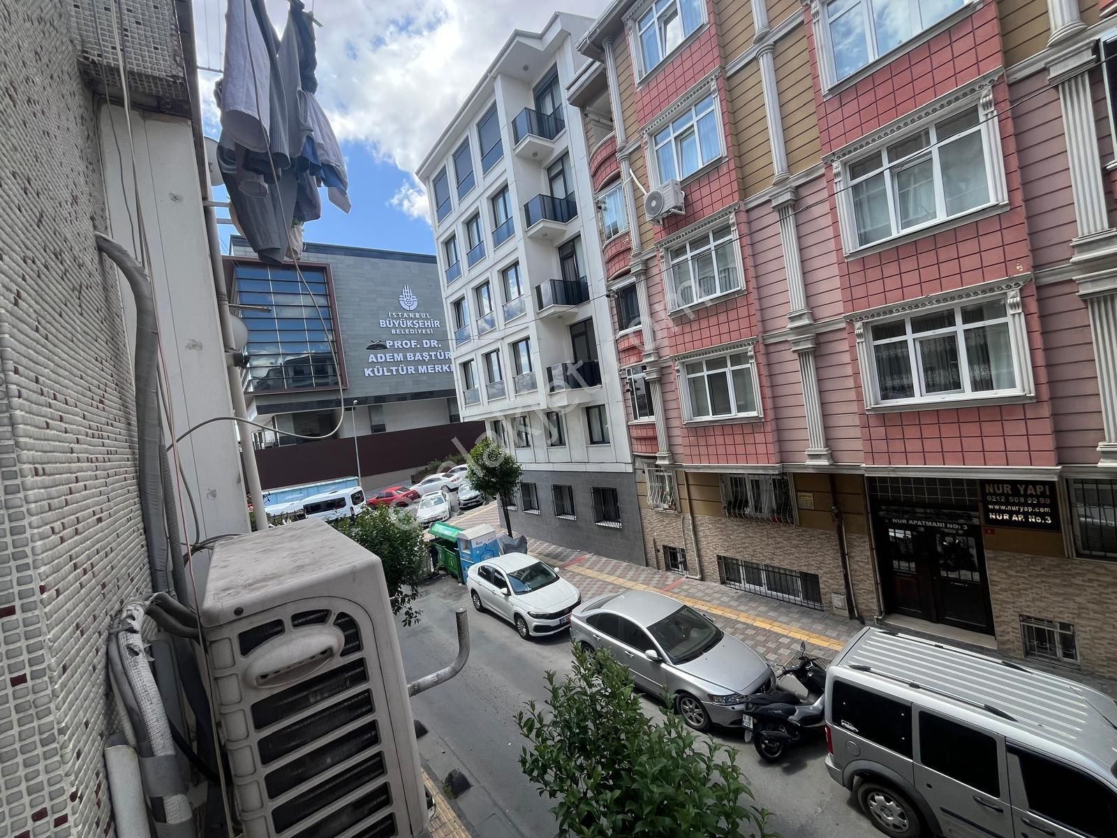 Adem Baştürk Kültür Merkezi Karşısı Bakımlı Masrafsız 2+1 Daire