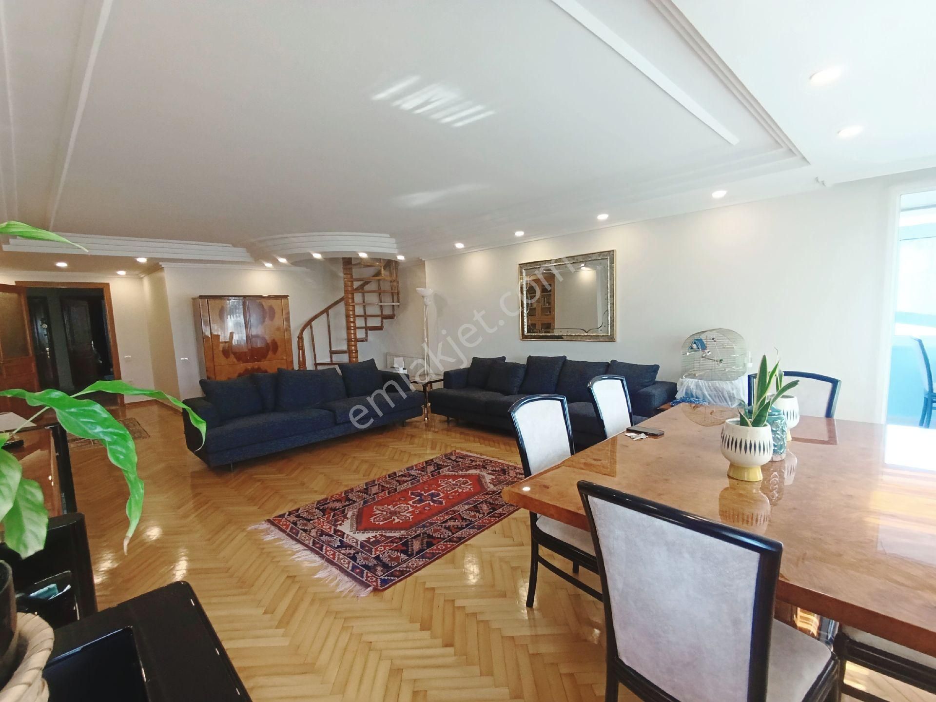 Çizme Gyrmkl Den Cadde Üstünde Harika Teraslı Dubleks - Görsel 3