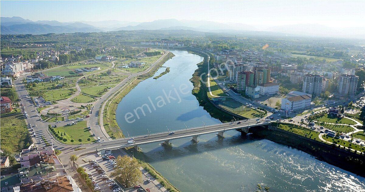 Samsun Çarşamba'da Satılık Konut İmarlı Arsa 710m² 2 Emsal