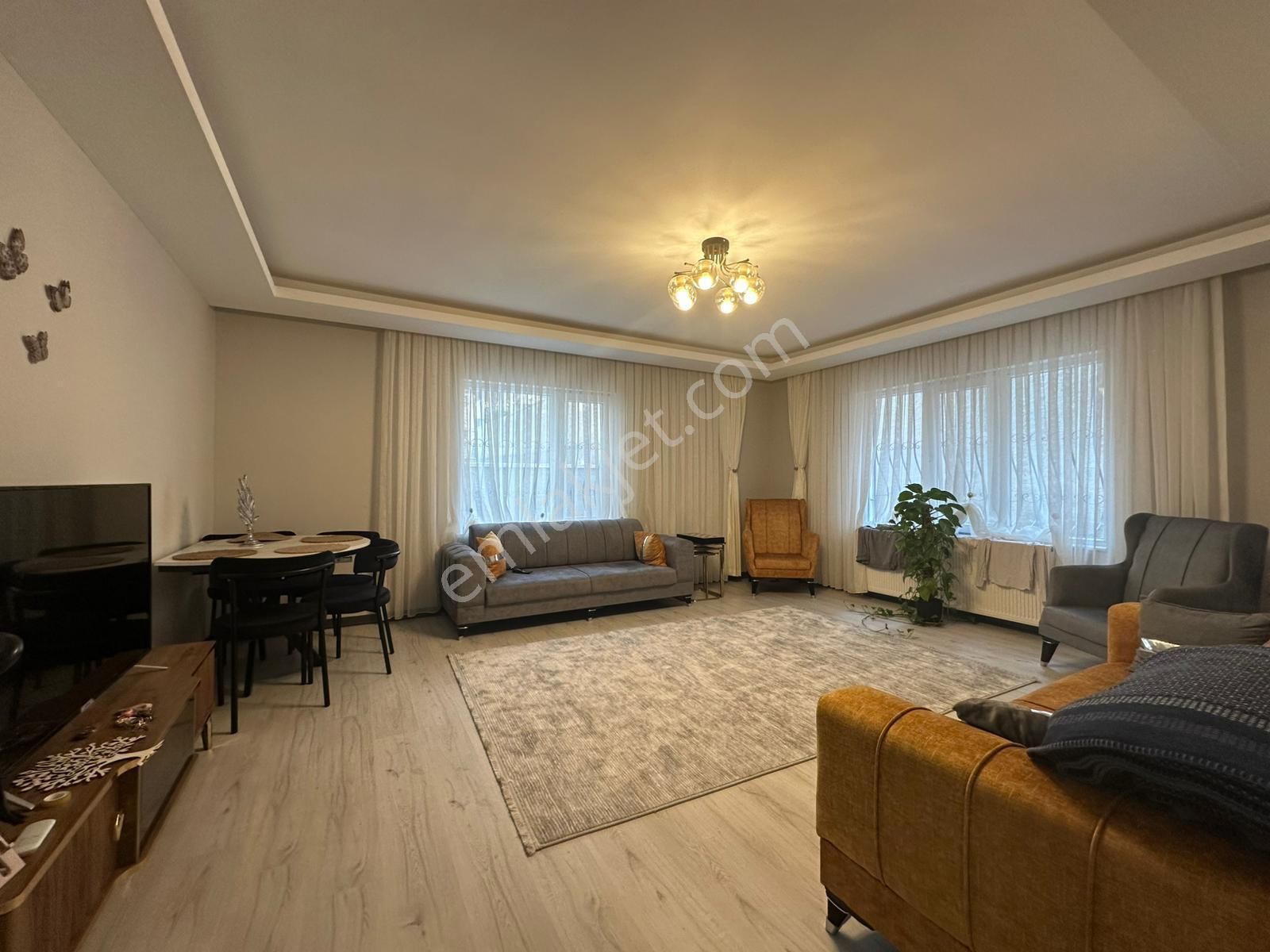 Nasip Emlak'tan Satılık 3+1 Ebeveyin Banyolu Giyinme Odalı Daire