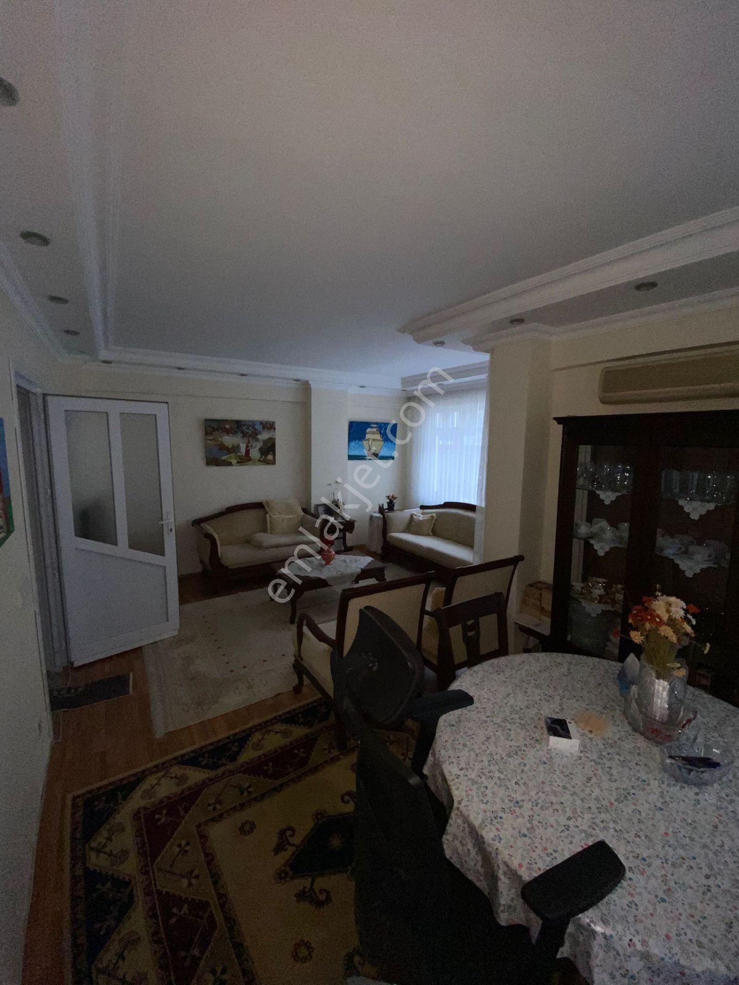 Bahçelievler Yayla 3+1 Den 2+1 Çevrili Satılık Daire - Görsel 3