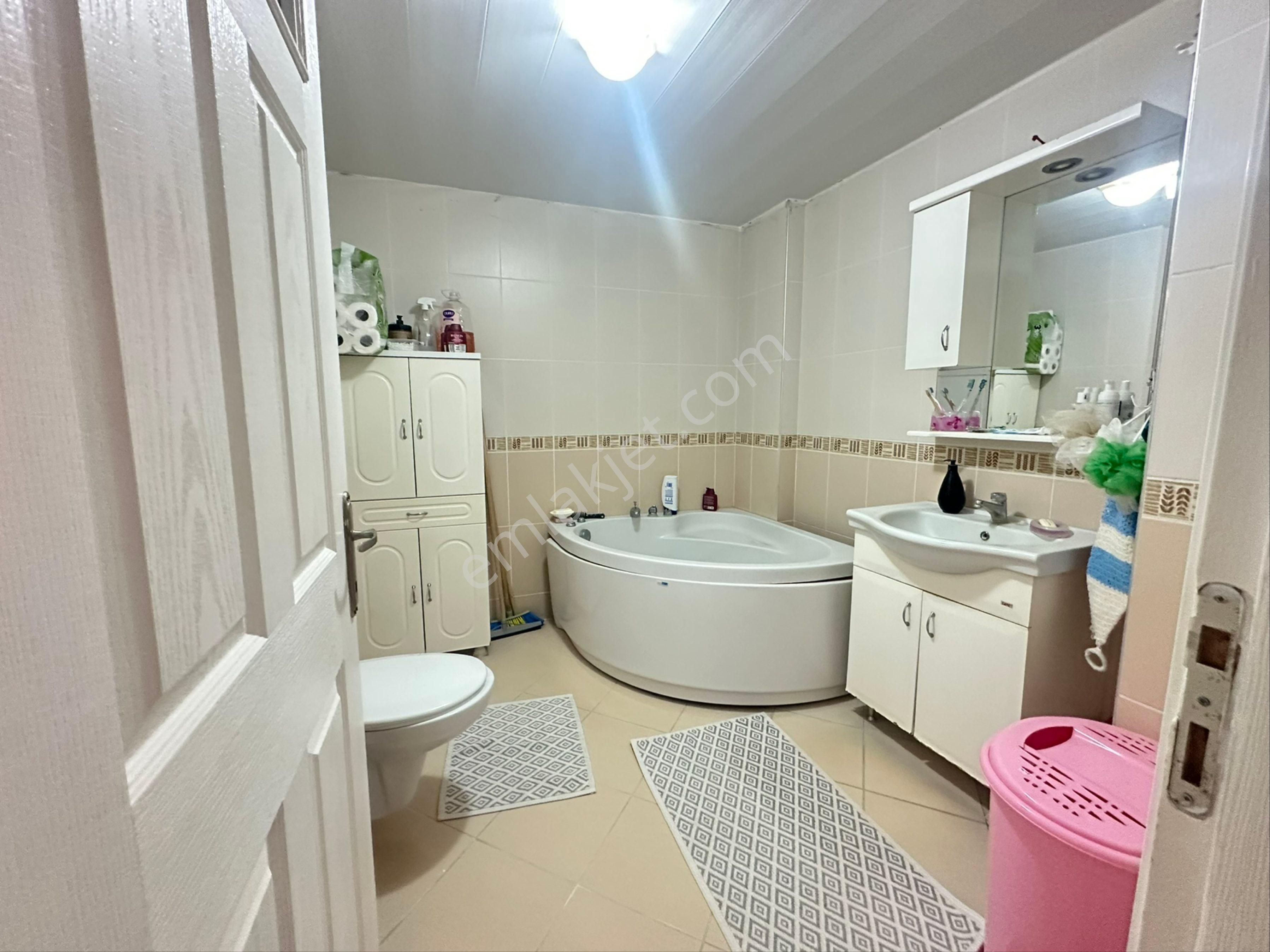 Didim Efeler Mahallesinde 220 M² 4+1 Satılık Köşe Dubleks - Görsel 8