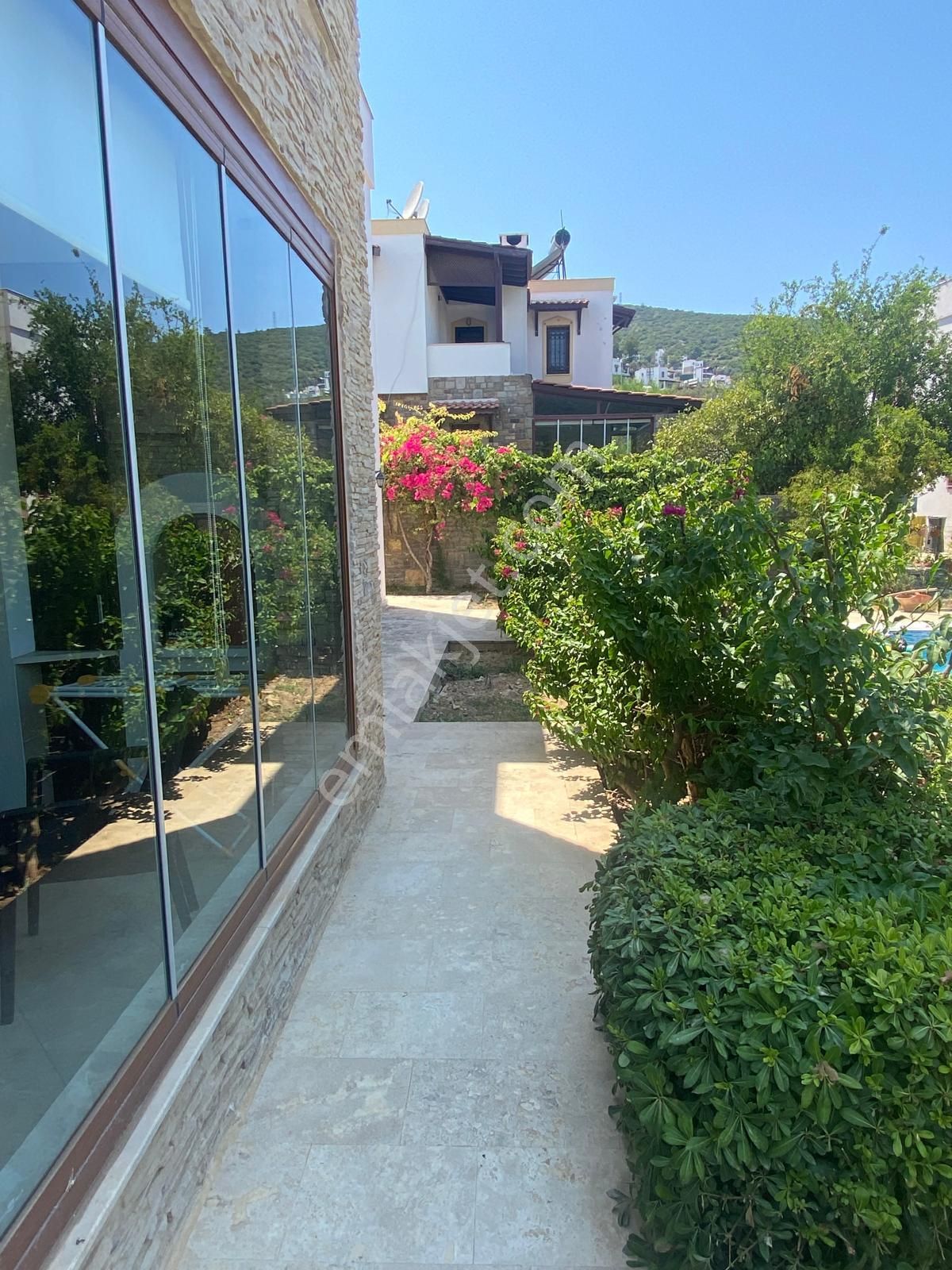 Bodrum Torba Havuzlu Site İçinde Bahçe Kat Daire - Görsel 8