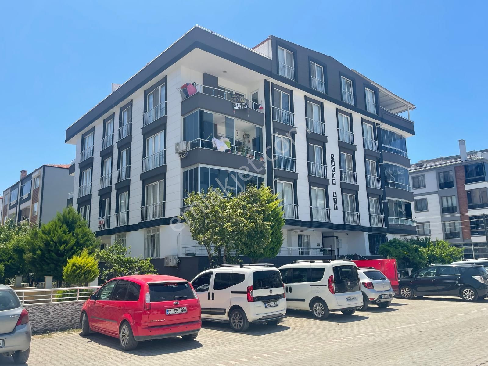 Poyraz Gayrimenkul'den Altınkum'da Satılık Geniş Kullanımlı Dubleks Daire