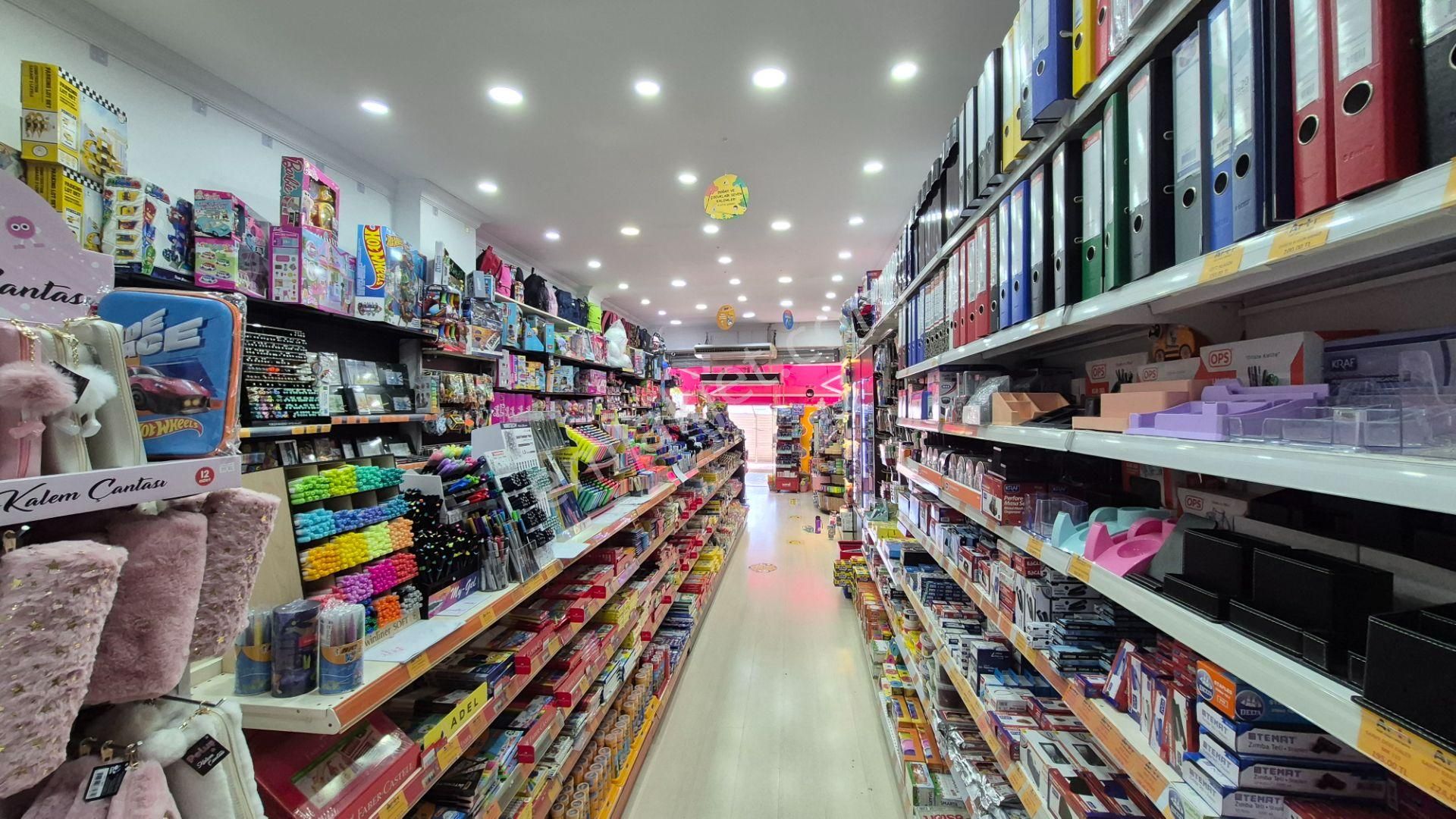 Maltepe Merkezde Devren Kiralık 25 Yıllık Kırtasiye, Sanat, Hobi Malzemeleri Satış Mağazası - Görsel 11