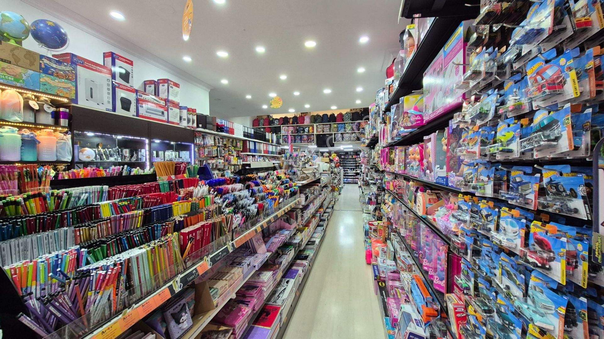 Maltepe Merkezde Devren Kiralık 25 Yıllık Kırtasiye, Sanat, Hobi Malzemeleri Satış Mağazası - Görsel 13