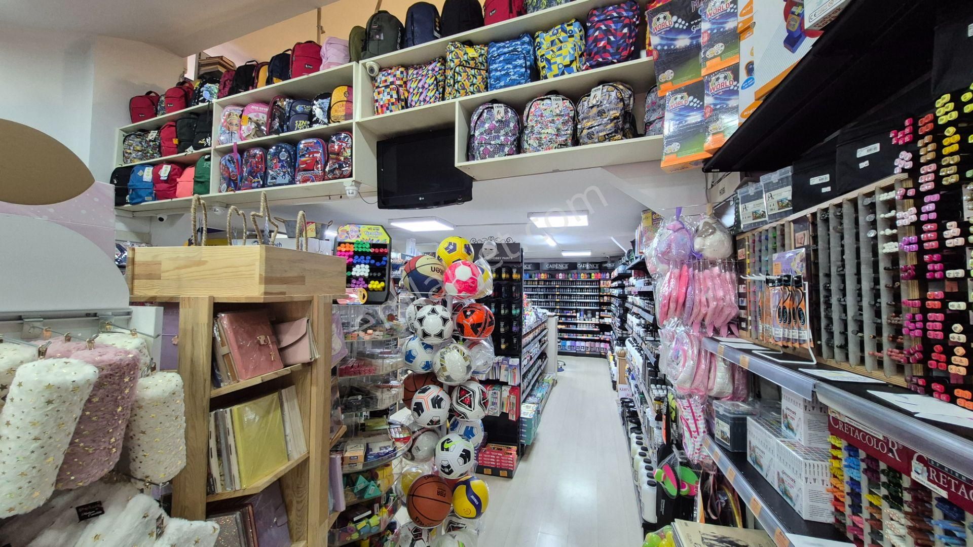 Maltepe Merkezde Devren Kiralık 25 Yıllık Kırtasiye, Sanat, Hobi Malzemeleri Satış Mağazası - Görsel 14