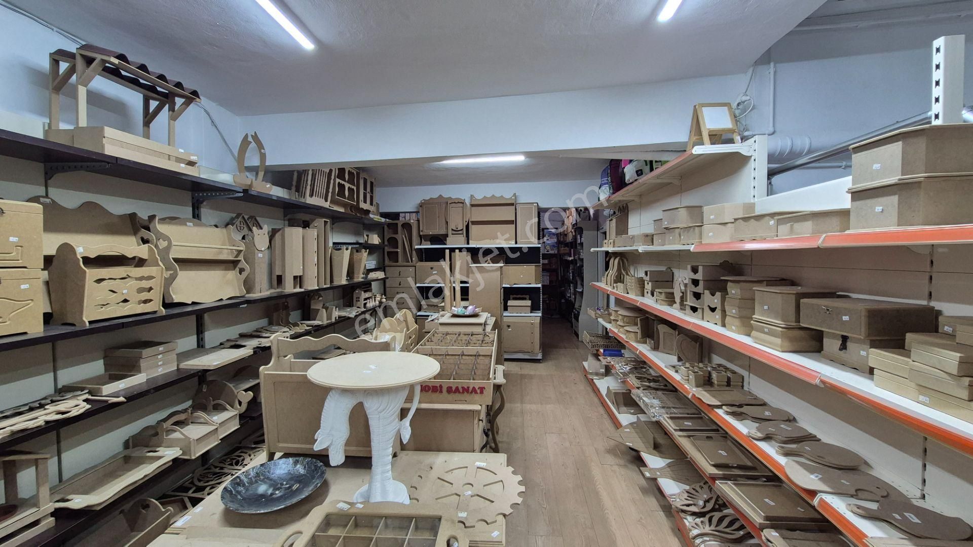 Maltepe Merkezde Devren Kiralık 25 Yıllık Kırtasiye, Sanat, Hobi Malzemeleri Satış Mağazası - Görsel 4