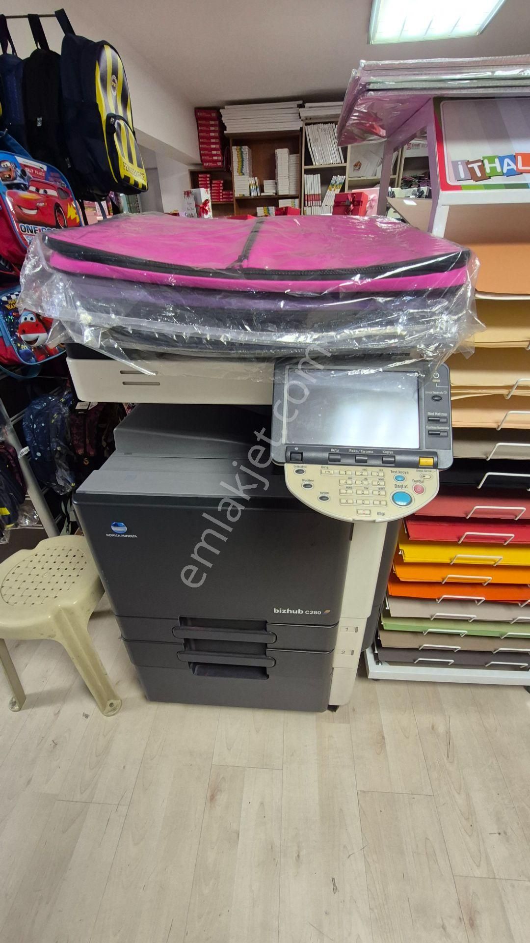 Maltepe Merkezde Devren Kiralık 25 Yıllık Kırtasiye, Sanat, Hobi Malzemeleri Satış Mağazası - Görsel 26