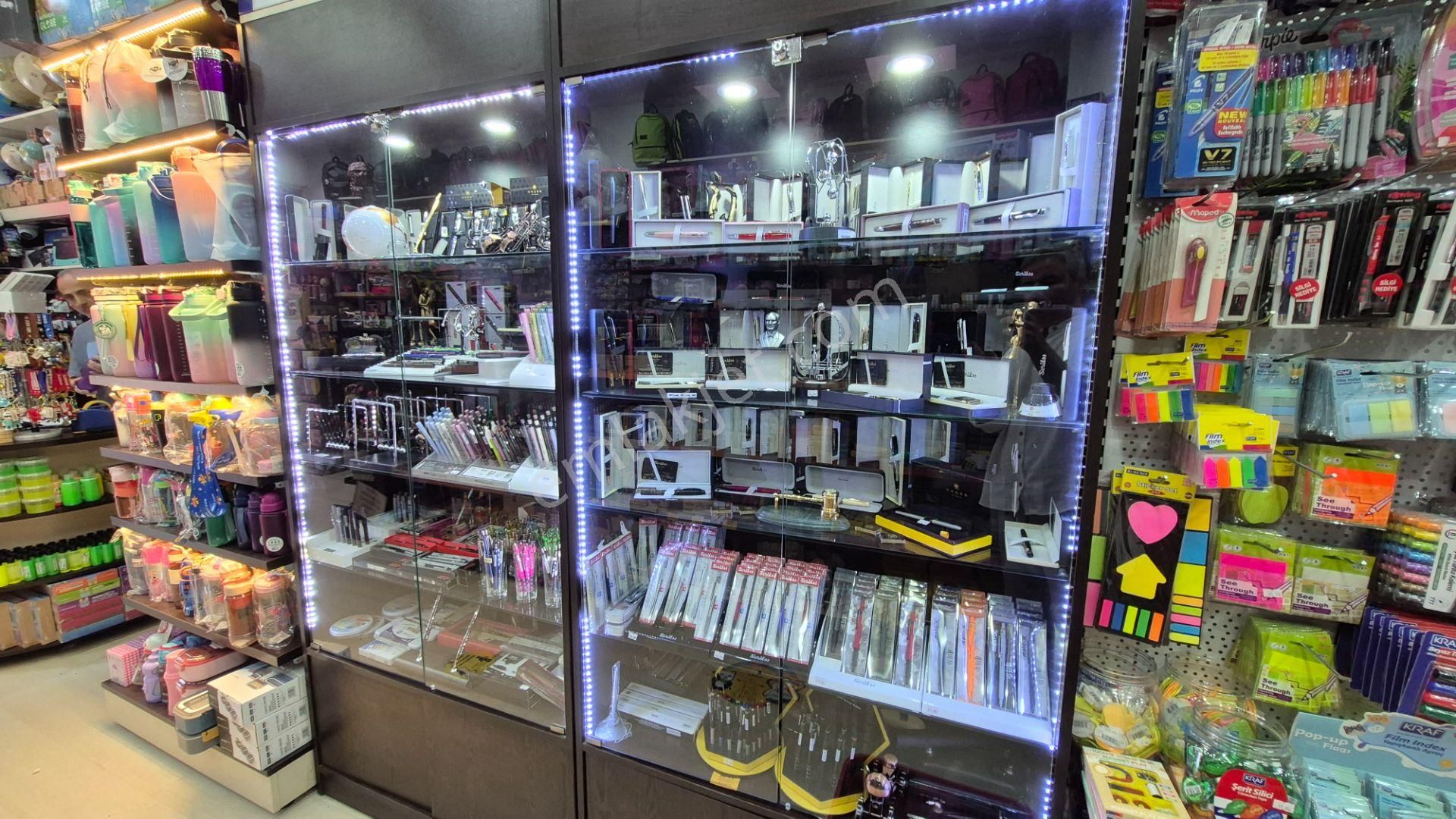 Maltepe Merkezde Devren Kiralık 25 Yıllık Kırtasiye, Sanat, Hobi Malzemeleri Satış Mağazası - Görsel 29