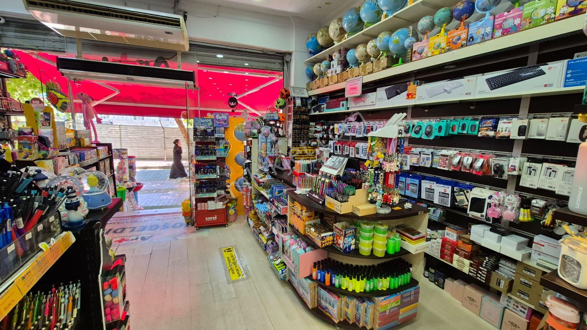 Maltepe Merkezde Devren Kiralık 25 Yıllık Kırtasiye, Sanat, Hobi Malzemeleri Satış Mağazası - Görsel 12