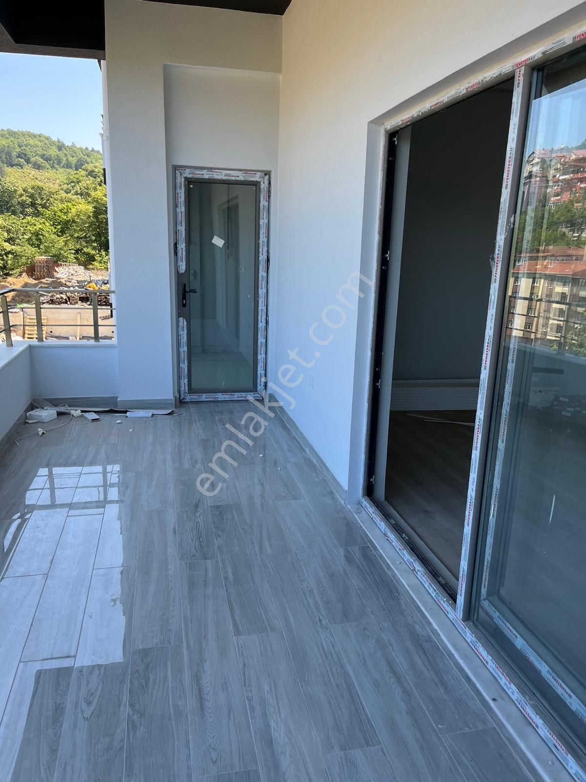 Kdz.ereğli Moda Emlaktan Hatip Sokakta Satılık Sıfır Daire