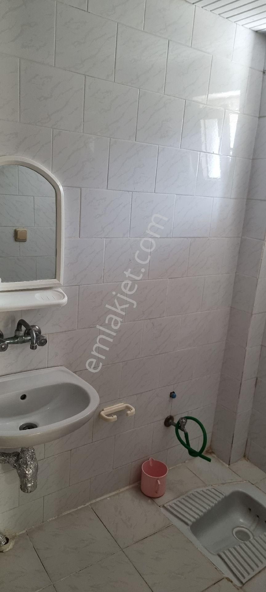 İzmir Seferihisar Ömür Beldesinde Havuzlu Sitede Tripleks Yazdığımız Satılıktır - Görsel 15