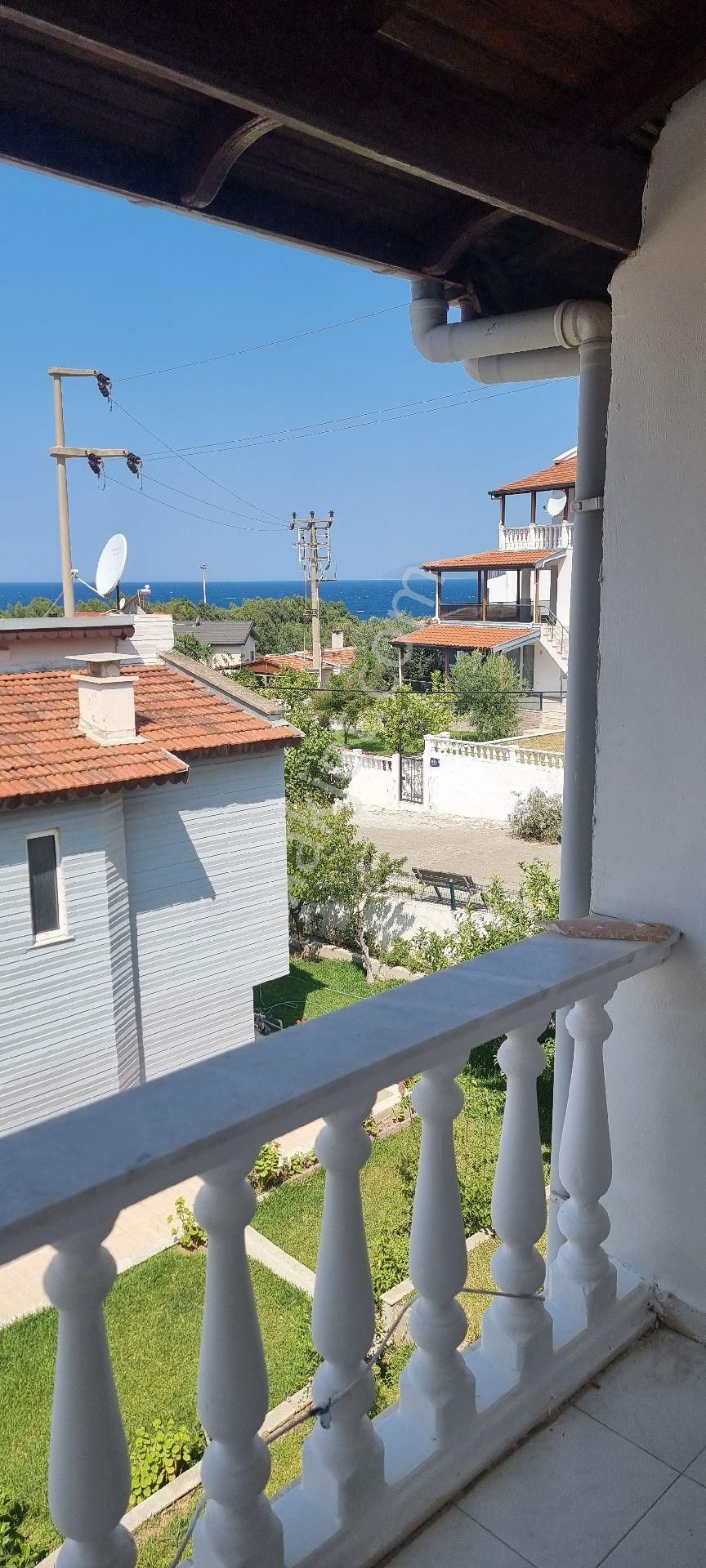 İzmir Seferihisar Ömür Beldesinde Havuzlu Sitede Tripleks Yazdığımız Satılıktır - Görsel 20