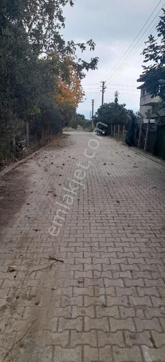 Cumhuriyet Mahallesinde Köprü Manzaralı 3 Kat Yüzde 35 İmarlı