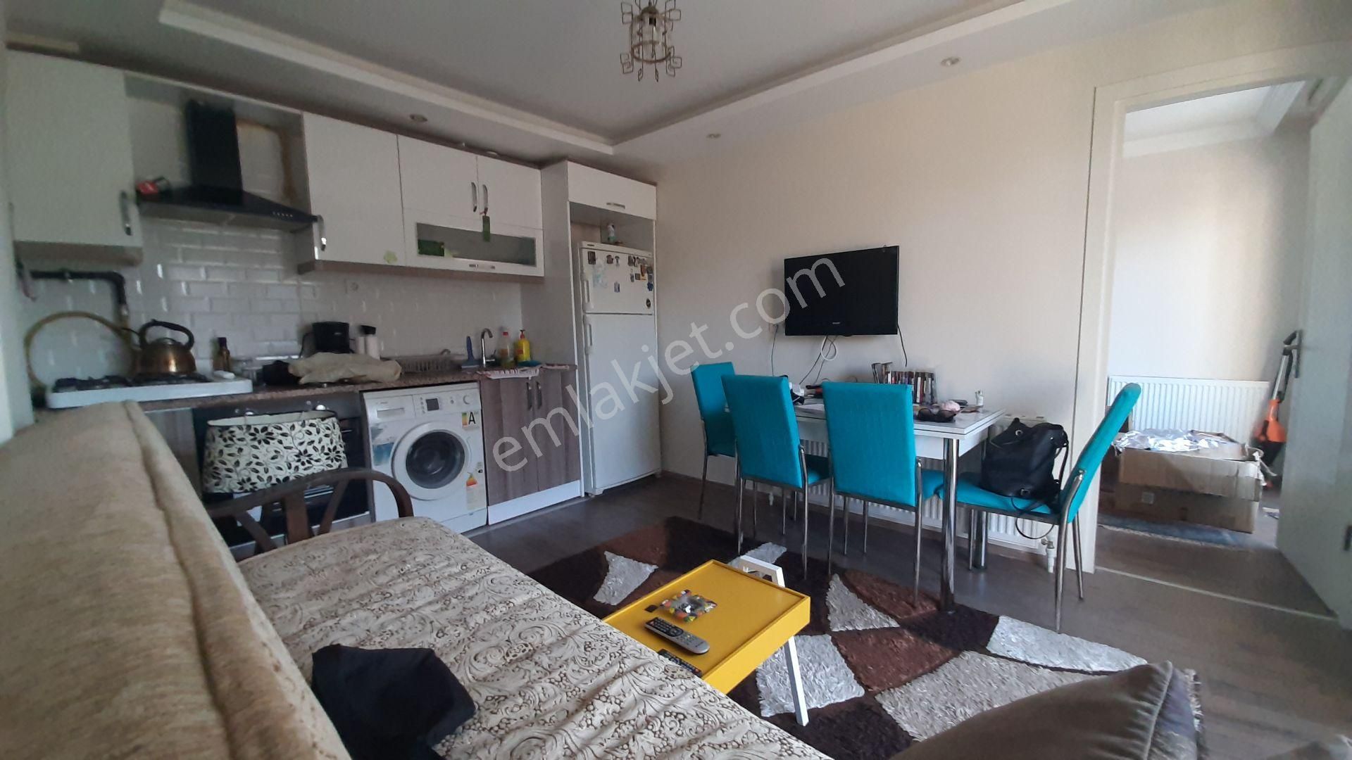 Balıkesir Elfi Den Gop Mah Adliye Civarı Eşyalı 1+1