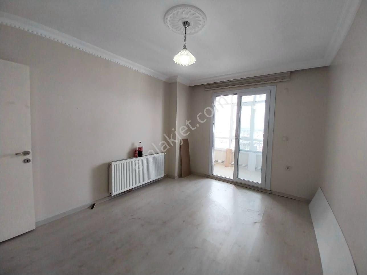 Yükselden Hamidiye De Geniş M2 Full Kredili Merkezi Yer1+1 Daire - Görsel 3