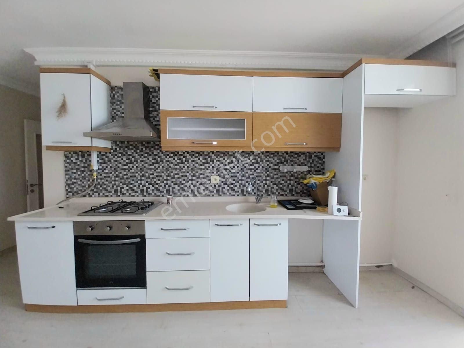 Yükselden Hamidiye De Geniş M2 Full Kredili Merkezi Yer1+1 Daire - Görsel 5