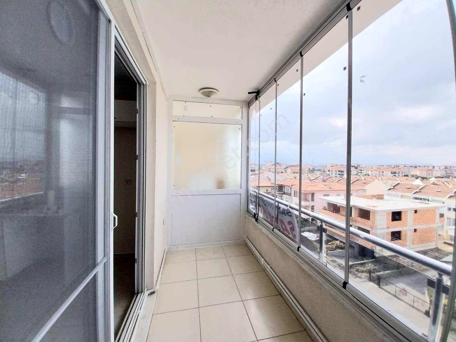 Yükselden Hamidiye De Geniş M2 Full Kredili Merkezi Yer1+1 Daire - Görsel 10