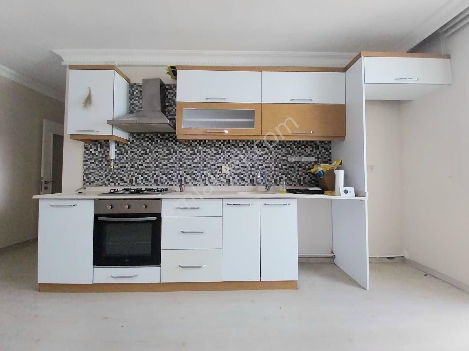 Yükselden Hamidiye De Geniş M2 Full Kredili Merkezi Yer1+1 Daire - Görsel 14