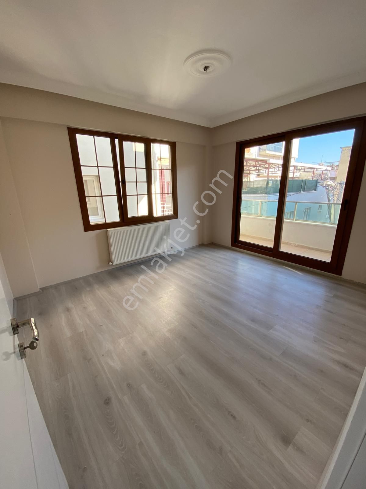 Reşat Bey Mahallesinde Kiralık 3+1 Daire