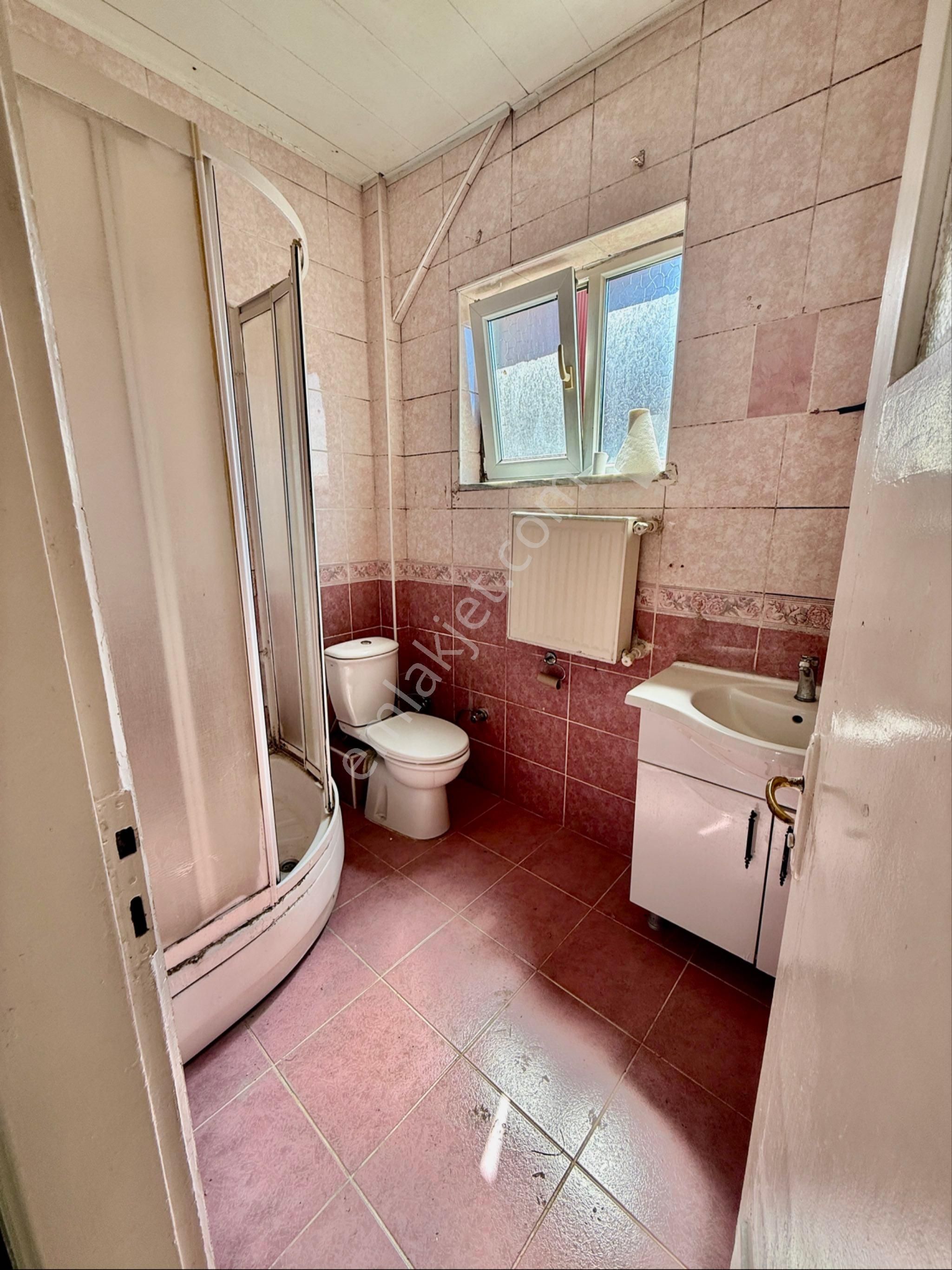 Cerrahi Tekkesinin Ve Fevzipaşa Caddesine Çok Yakın - Görsel 5