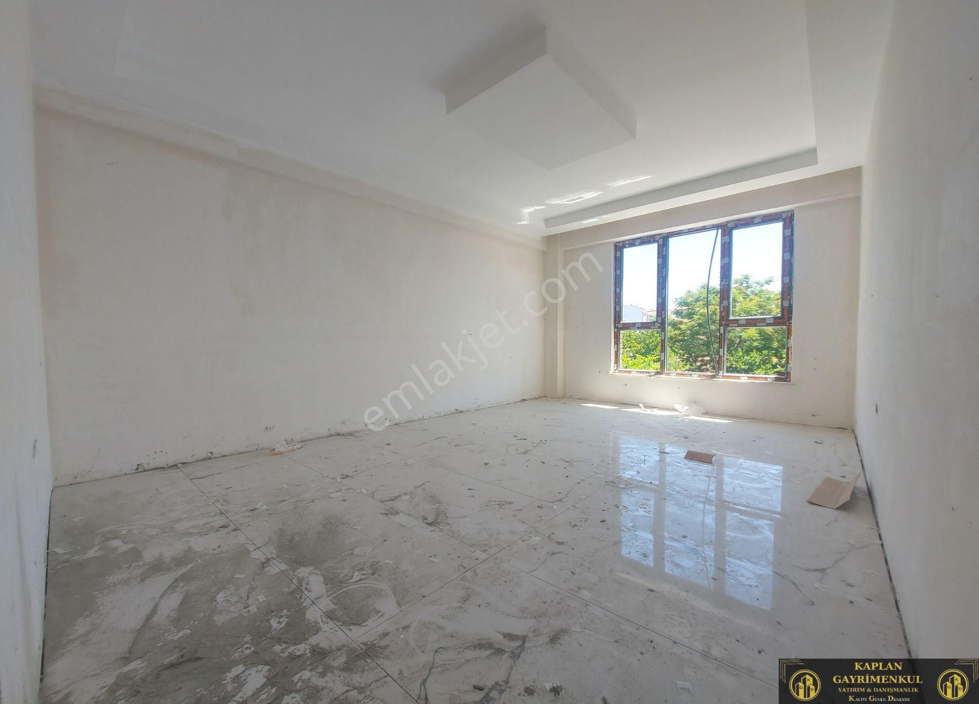 Kaplan Gayrimenkul’den Zafer Mah. 2+1 95 M² Satılık Arakat Özel Garajlı Daire
