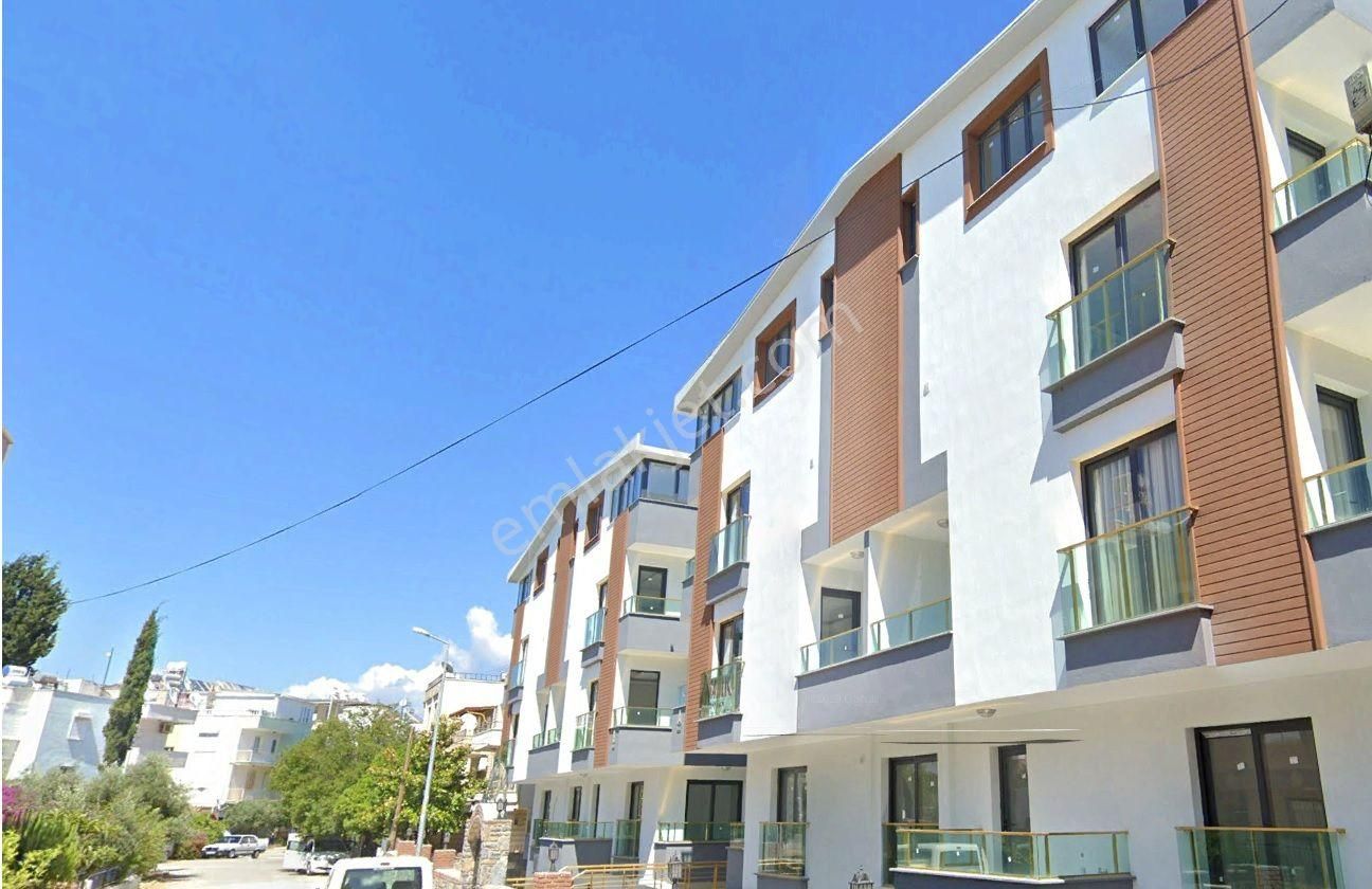 Denize 700 Metre 2+1 Eşyalı Dubleks Daire