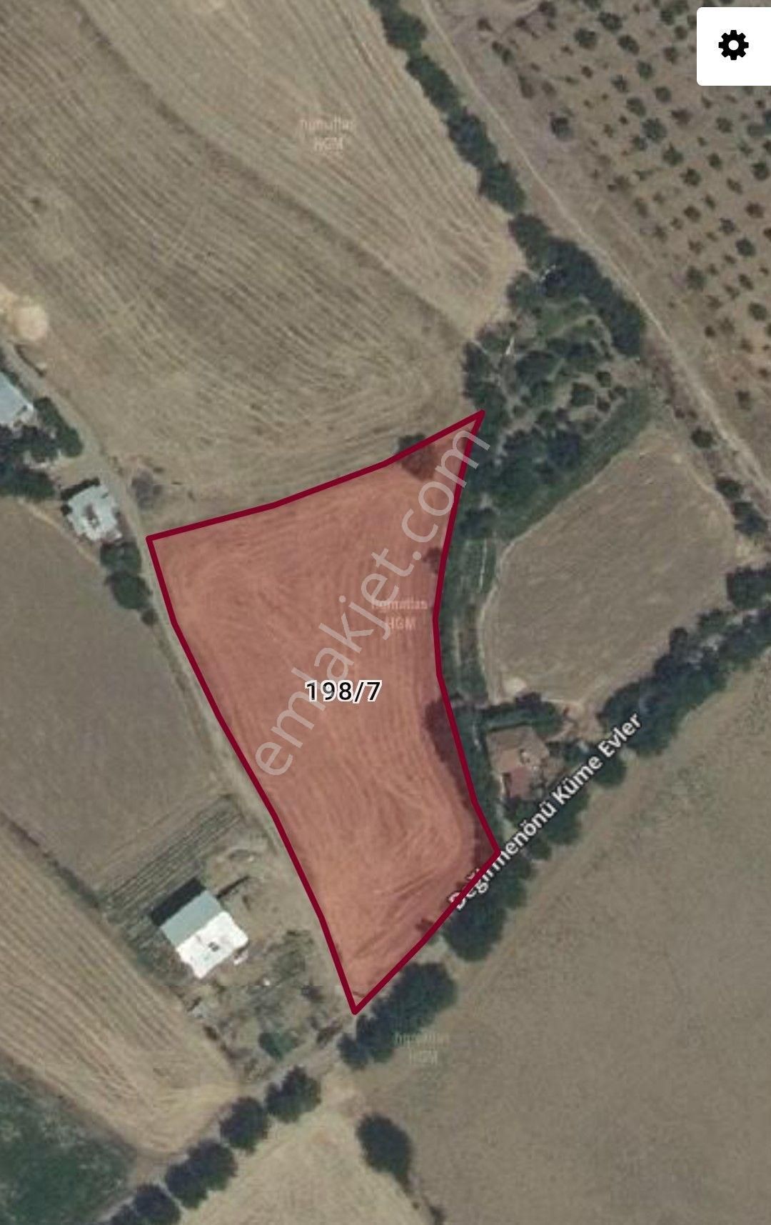 Alihan G.m.den Degirmenönü (zerteriç) Köyü Bingöl Yoluna 240 Metre Satılık Tarla